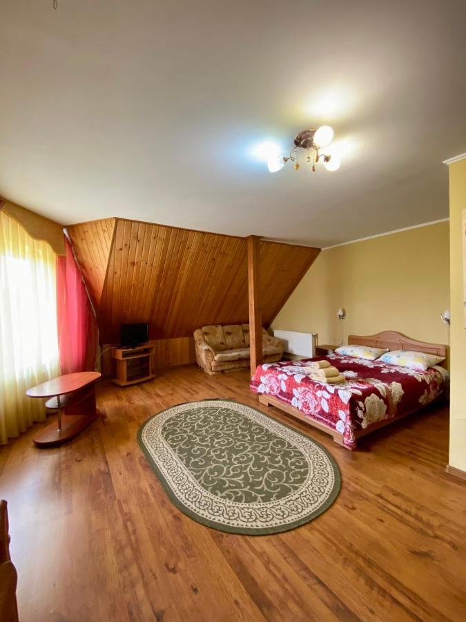 Вілла Мозола Skhidnytsia Esterno foto